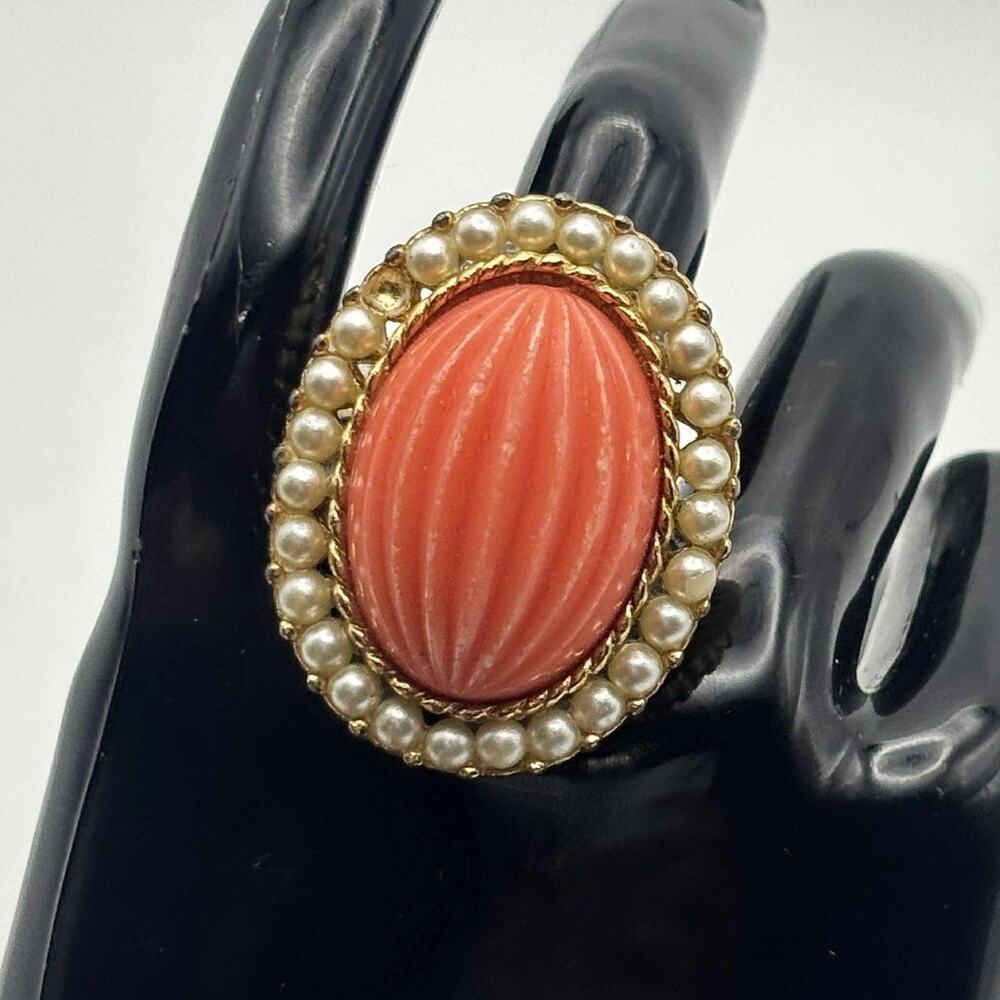 Gold & Pink Pearl Ring